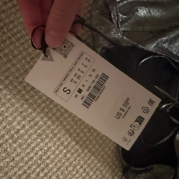 Zara dress! Never worn! - Picture 2 of 2